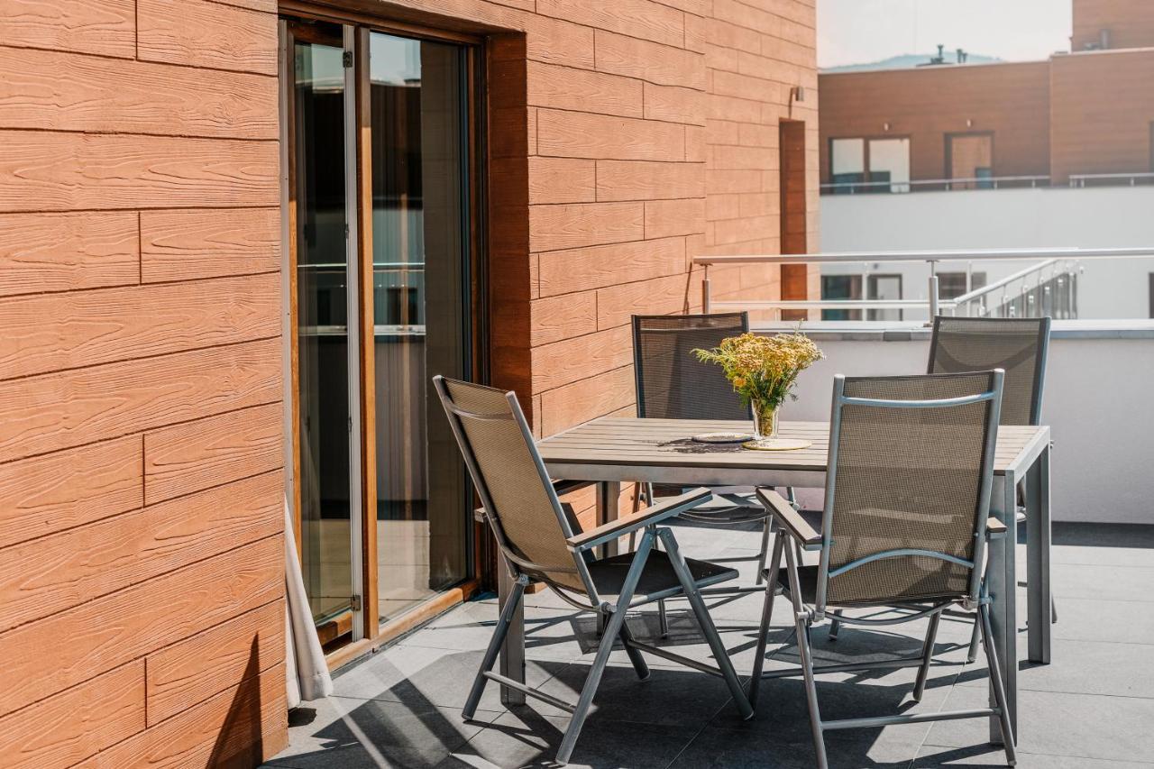 Apartament Widokowy - Penthouse Z Tarasem 쿠도바-즈루이 외부 사진